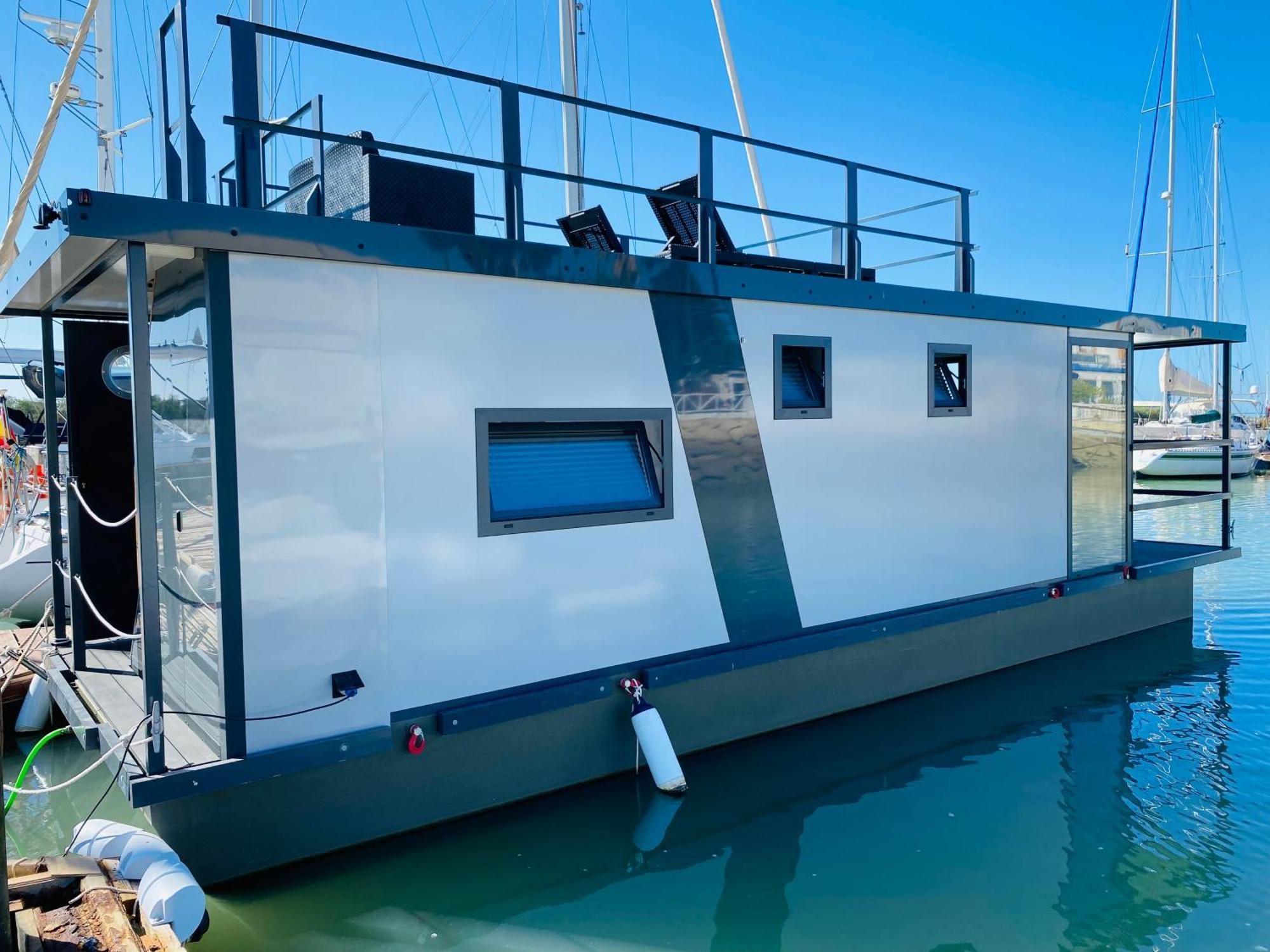 Houseboat Cadiz El Puerto - Casa Flotante Hotel El Puerto de Santa Maria Exterior photo