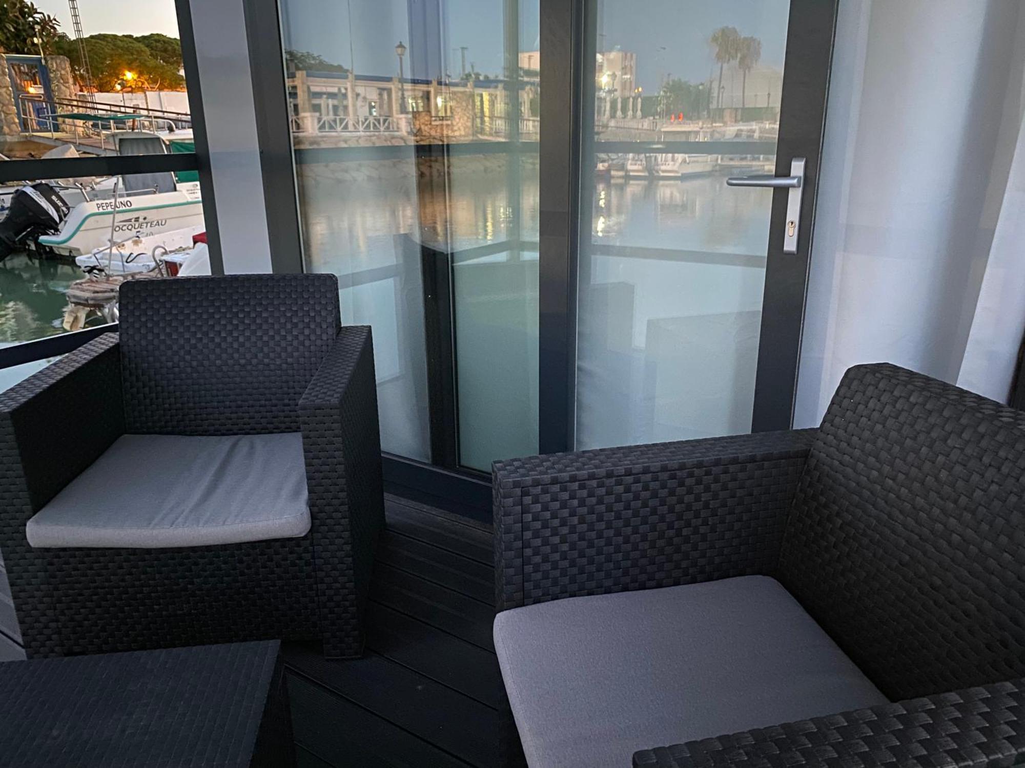 Houseboat Cadiz El Puerto - Casa Flotante Hotel El Puerto de Santa Maria Exterior photo